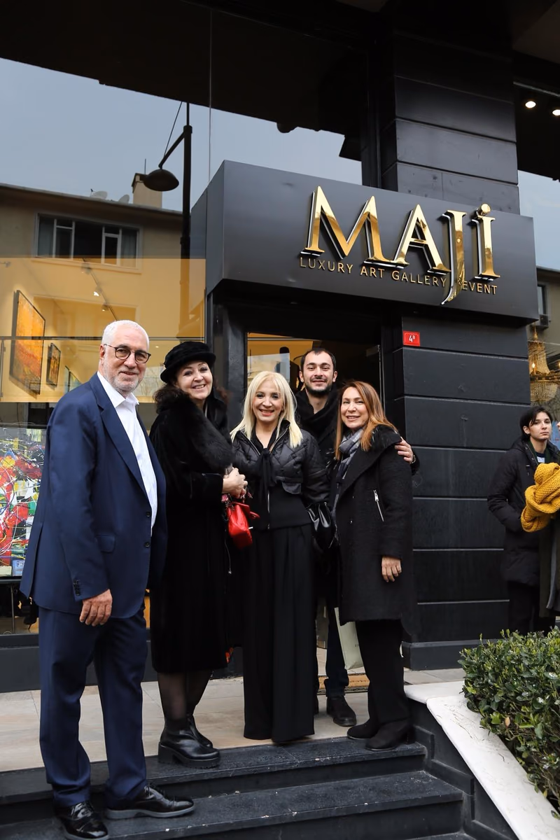 Mahmut Ceylan sergilerinden bir kare.